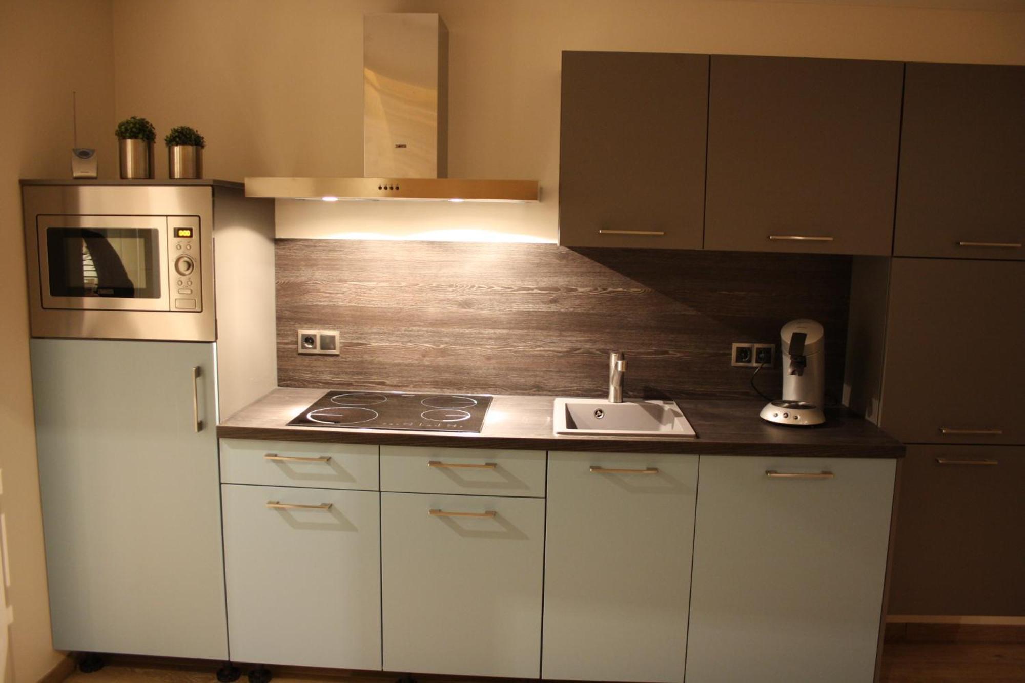 Het Gildehuis Met Sauna En Jacuzzi Stevensweert 外观 照片